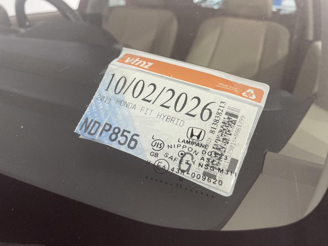 Photo '34' of Honda FIT