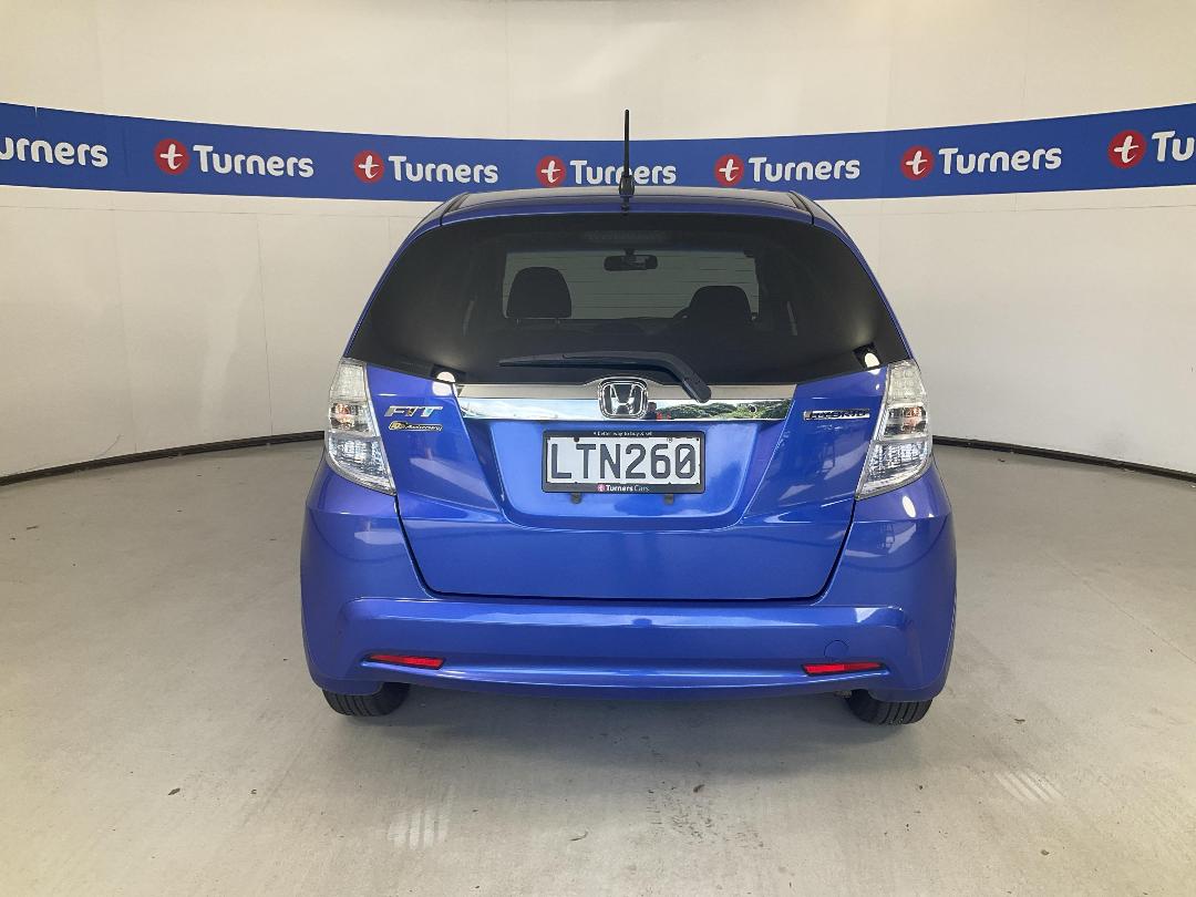 Photo '6' of Honda FIT