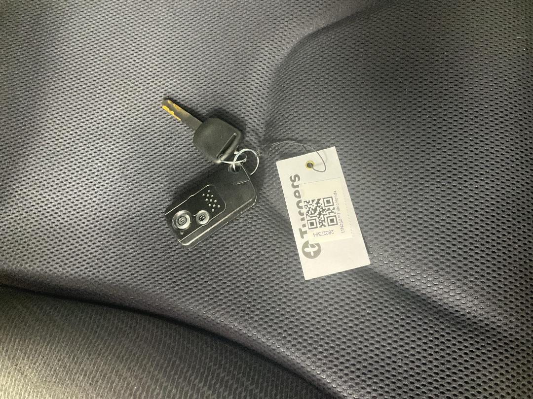 Photo '22' of Honda FIT