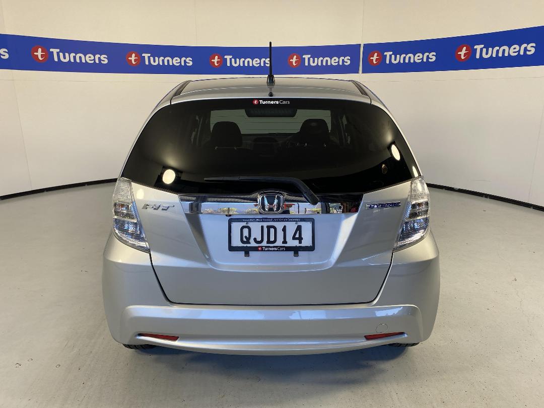 Photo '6' of Honda FIT