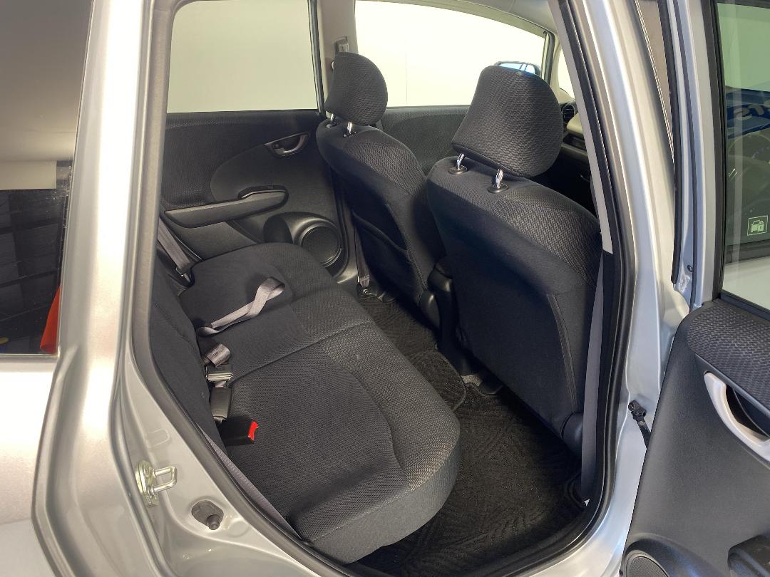 Photo '20' of Honda FIT