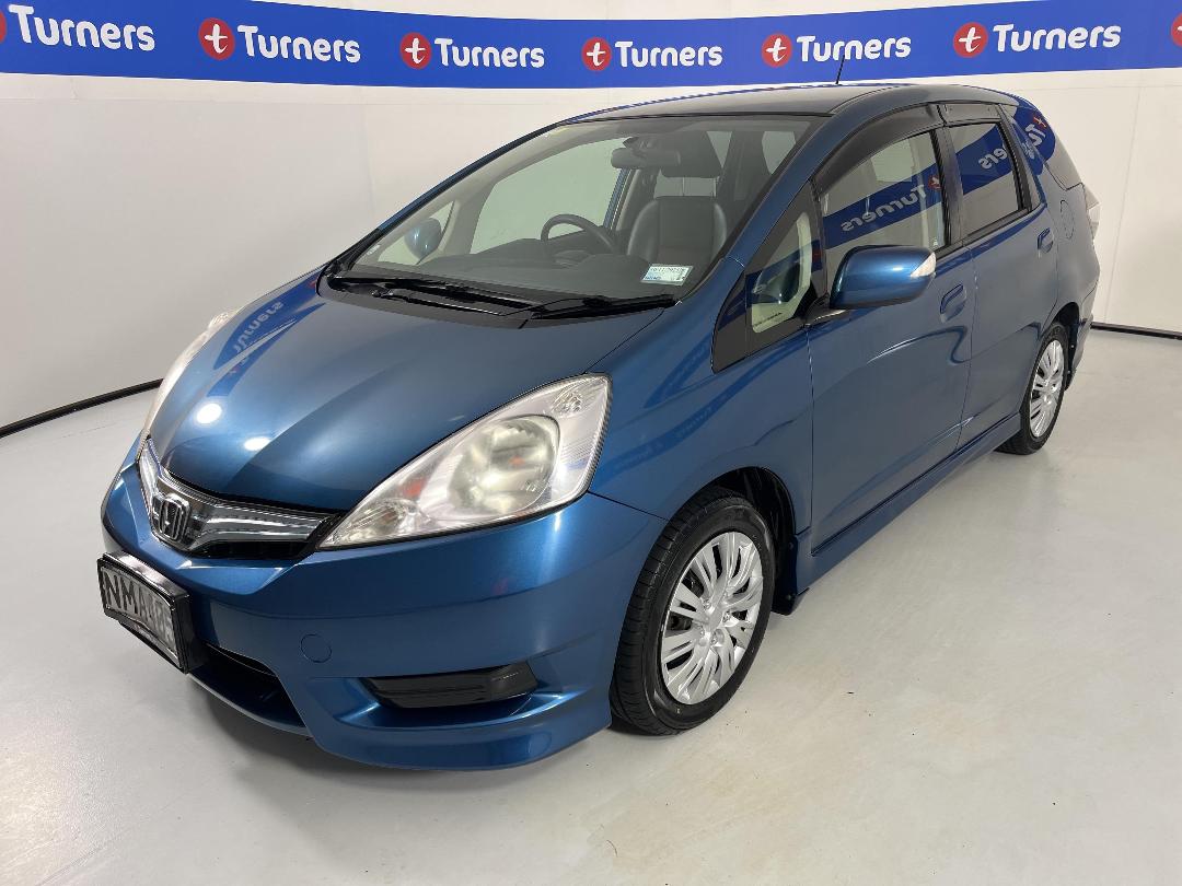 Photo '4' of Honda FIT Shuttle Photo '4' of Honda FIT Shuttle