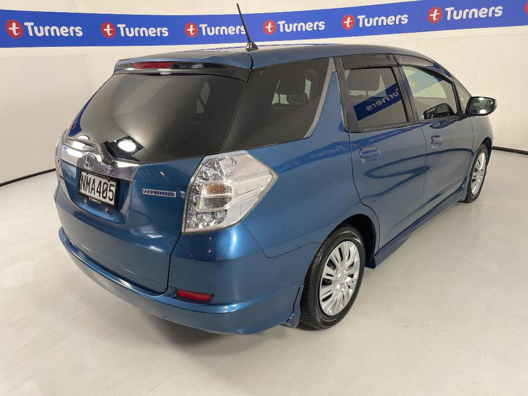 Photo '7' of Honda FIT Shuttle Photo '7' of Honda FIT Shuttle