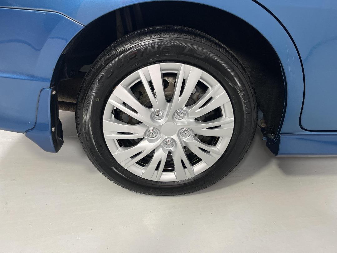 Photo '12' of Honda FIT Shuttle Photo '12' of Honda FIT Shuttle