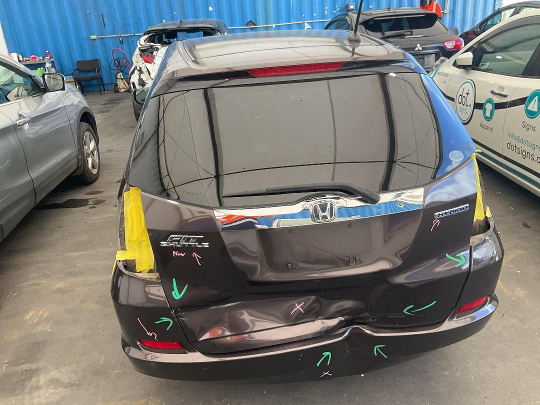 Photo '9' of Honda FIT Shuttle Hybrid Photo '9' of Honda FIT Shuttle Hybrid