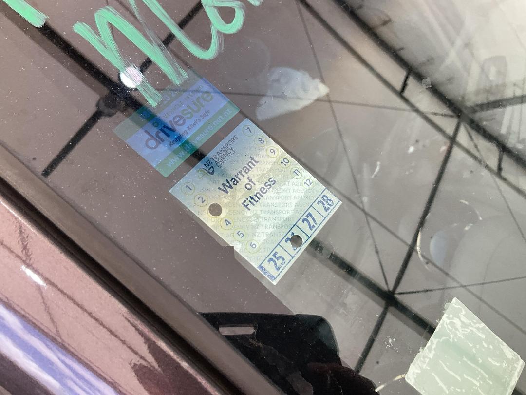 Photo '20' of Honda FIT Shuttle Hybrid Photo '20' of Honda FIT Shuttle Hybrid