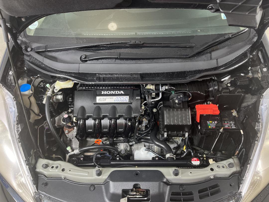 Photo '13' of Honda FIT Shuttle Photo '13' of Honda FIT Shuttle