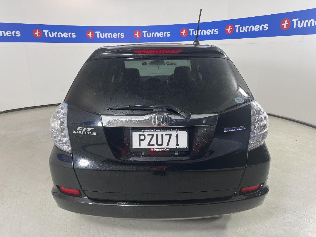 Photo '6' of Honda FIT Shuttle Photo '6' of Honda FIT Shuttle