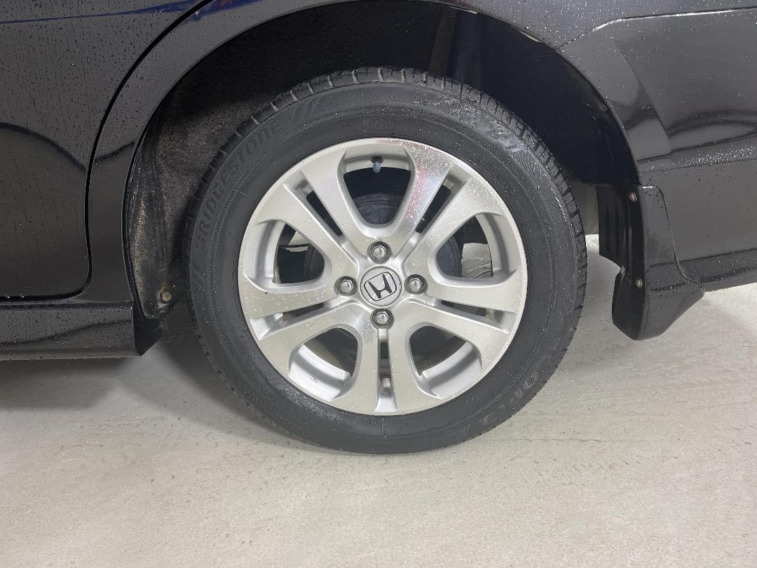 Photo '11' of Honda FIT Shuttle Photo '11' of Honda FIT Shuttle