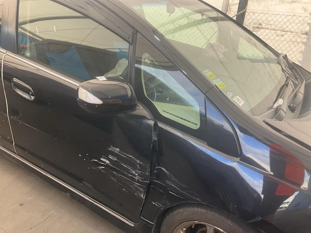 Photo '3' of Honda FIT Shuttle