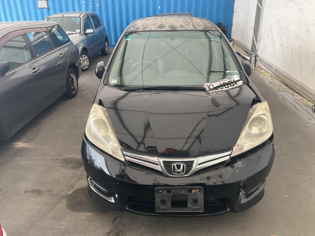 Photo '5' of Honda FIT Shuttle