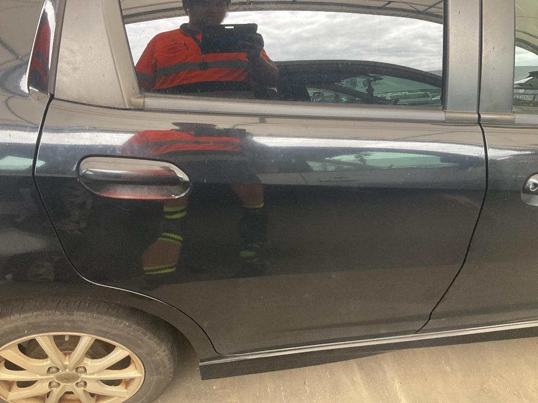 Photo '17' of Honda FIT Shuttle