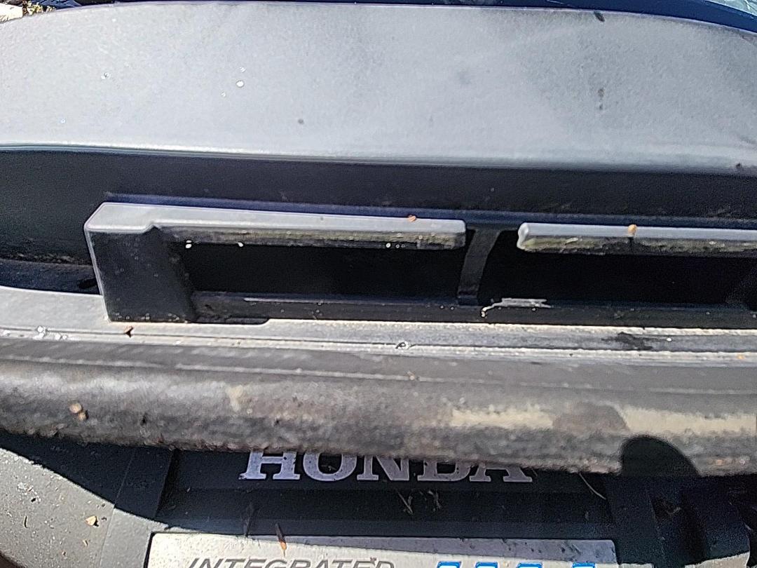 Photo '11' of Honda FIT Shuttle Hybrid