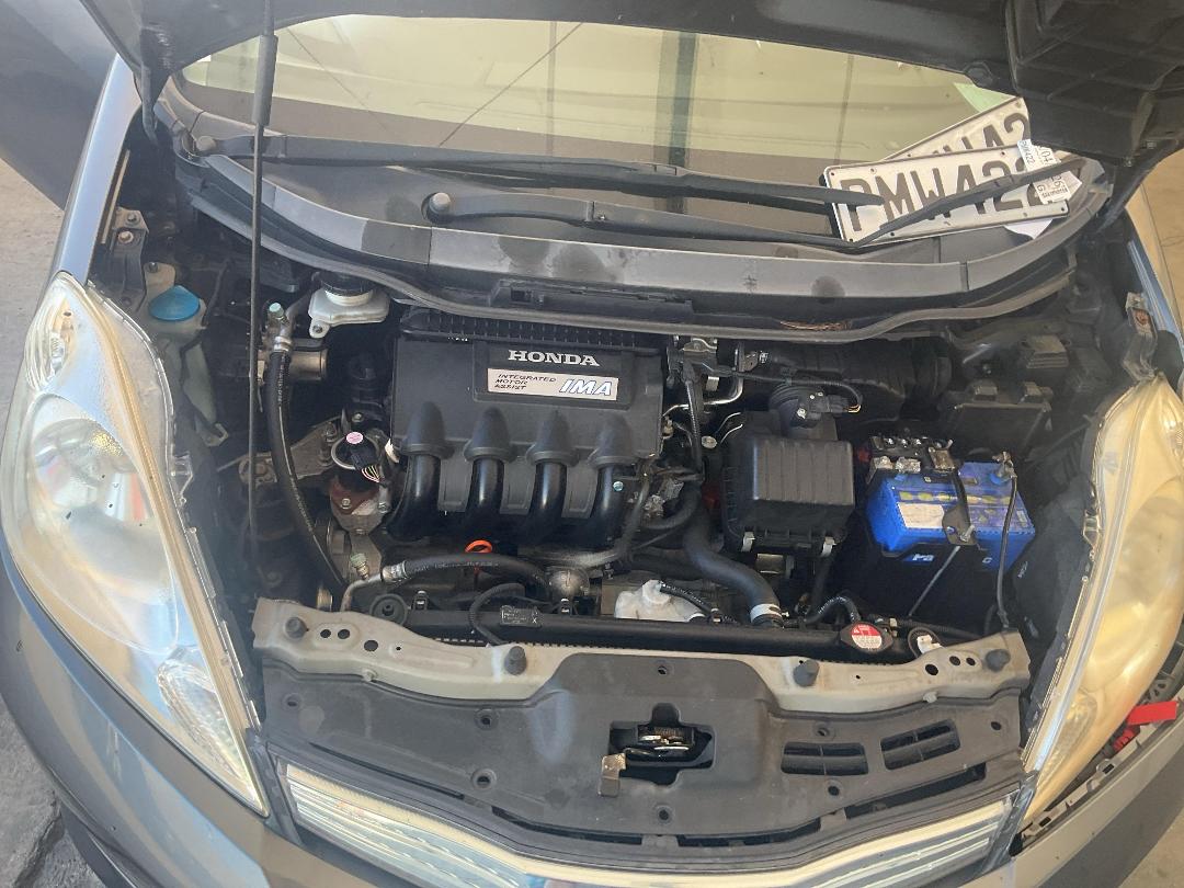 Photo '18' of Honda FIT Shuttle Photo '18' of Honda FIT Shuttle