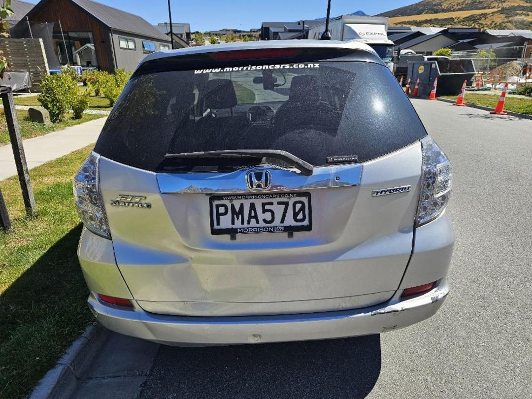 Photo '5' of Honda FIT Shuttle