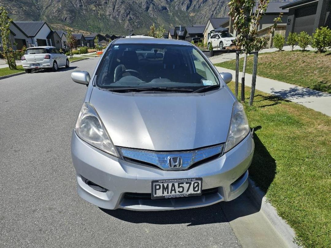 Photo '2' of Honda FIT Shuttle