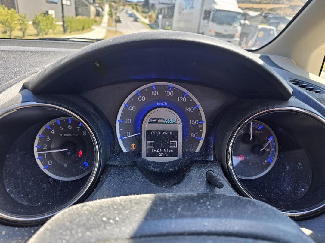 Photo '10' of Honda FIT Shuttle