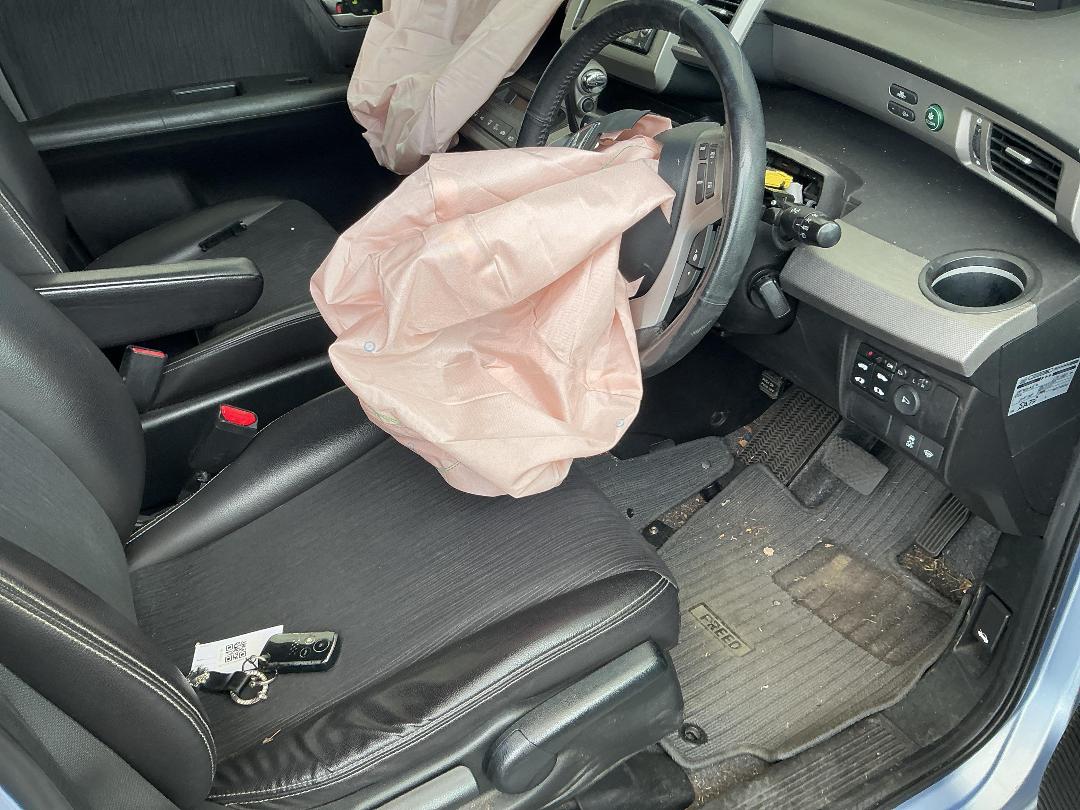 Photo '6' of Honda Freed