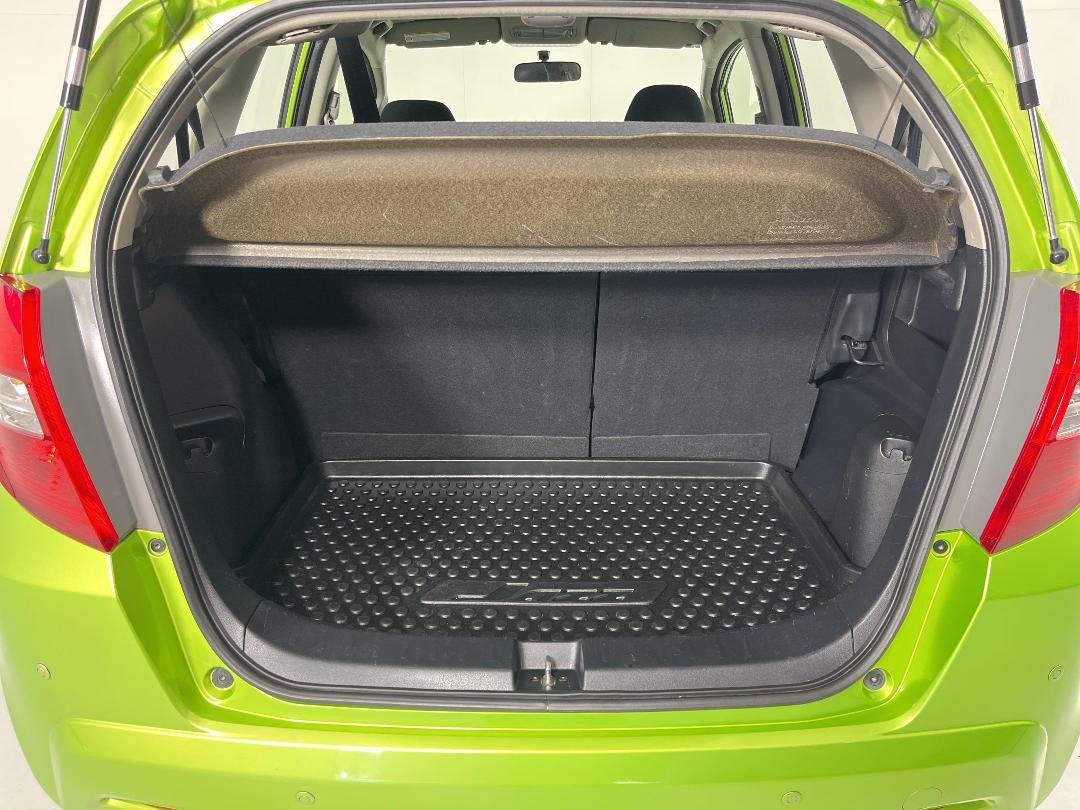 Photo '14' of Honda Jazz Photo '14' of Honda Jazz