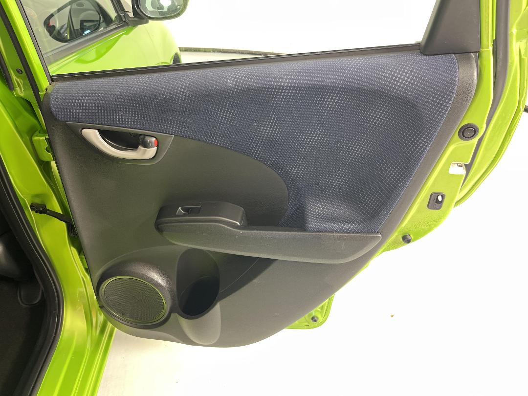 Photo '19' of Honda Jazz Photo '19' of Honda Jazz