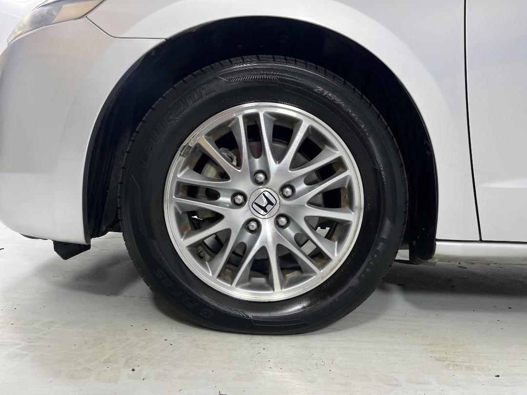 Photo '10' of Honda Odyssey