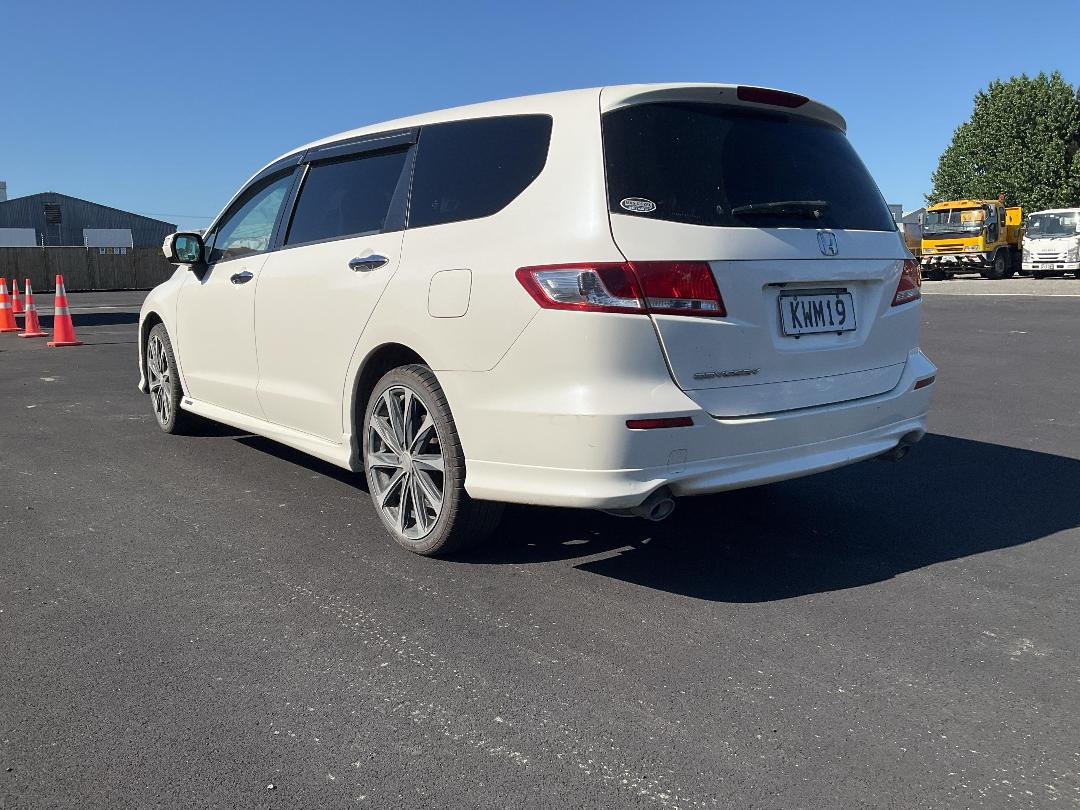 Photo '5' of Honda Odyssey