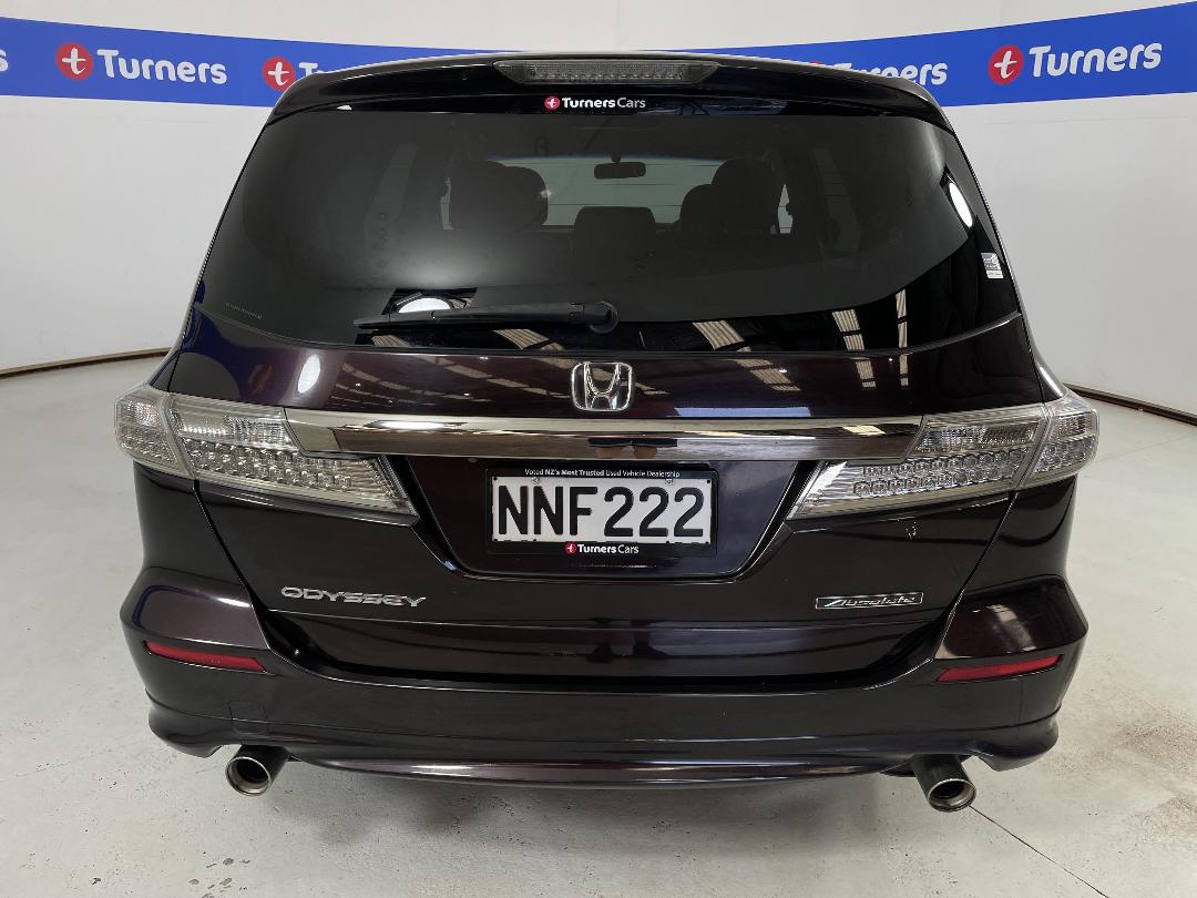 Photo '6' of Honda Odyssey
