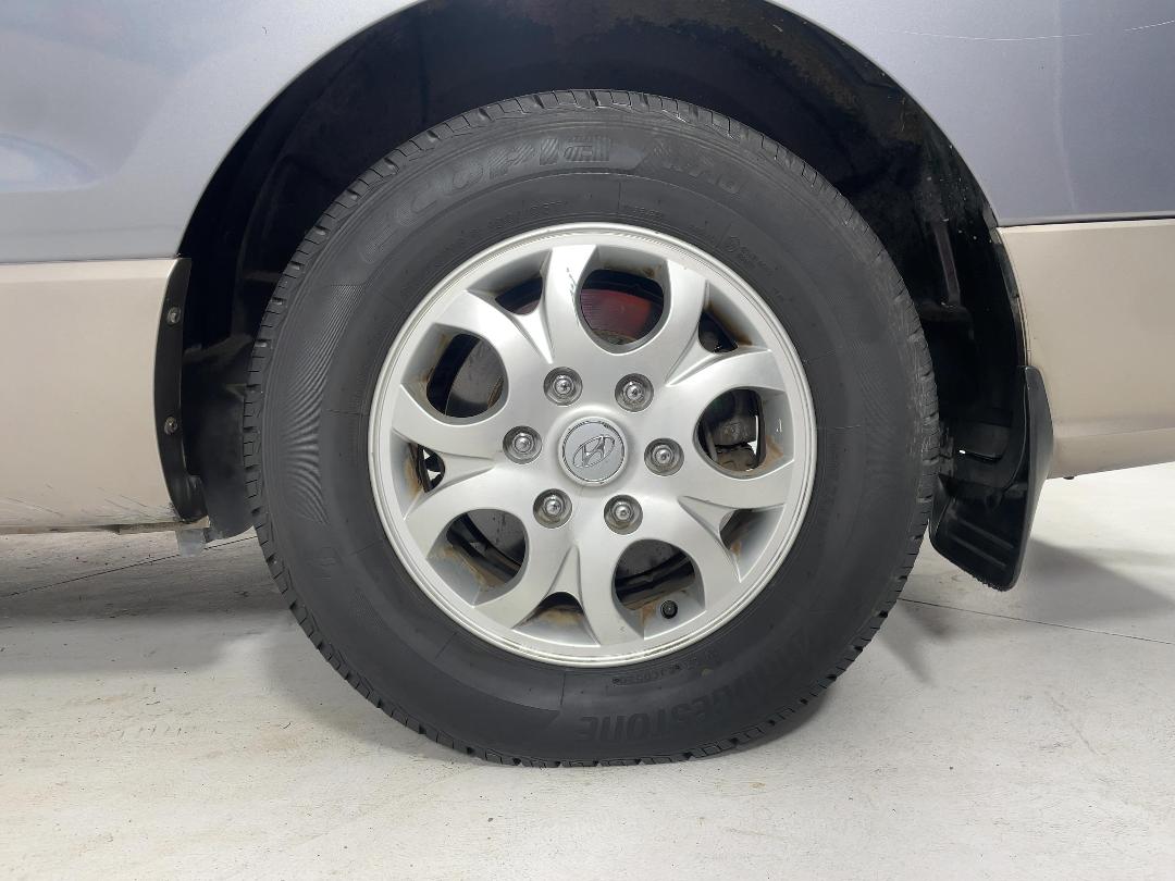 Photo '11' of Hyundai H1 Photo '11' of Hyundai H1