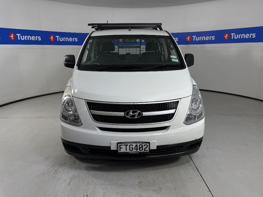 Photo '2' of Hyundai H1 Photo '2' of Hyundai H1