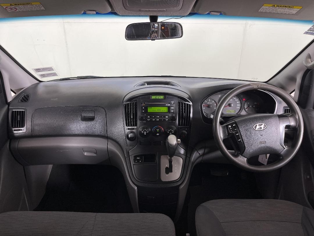 Photo '17' of Hyundai H1 Photo '17' of Hyundai H1