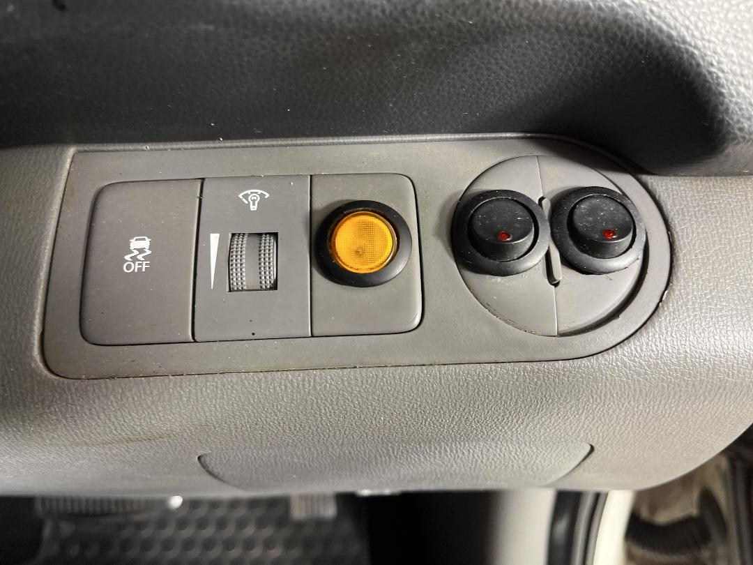 Photo '22' of Hyundai H1 Photo '22' of Hyundai H1