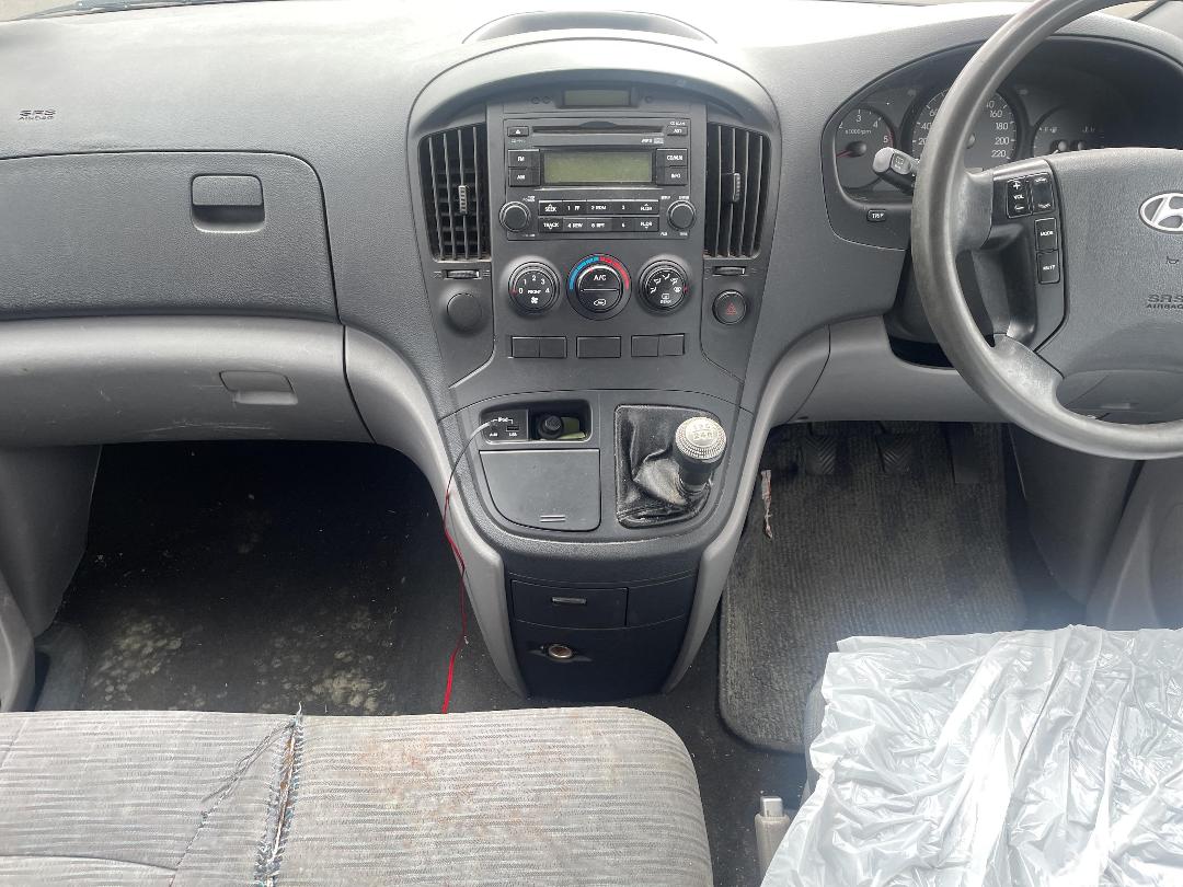 Photo '16' of Hyundai H1 Crdi S