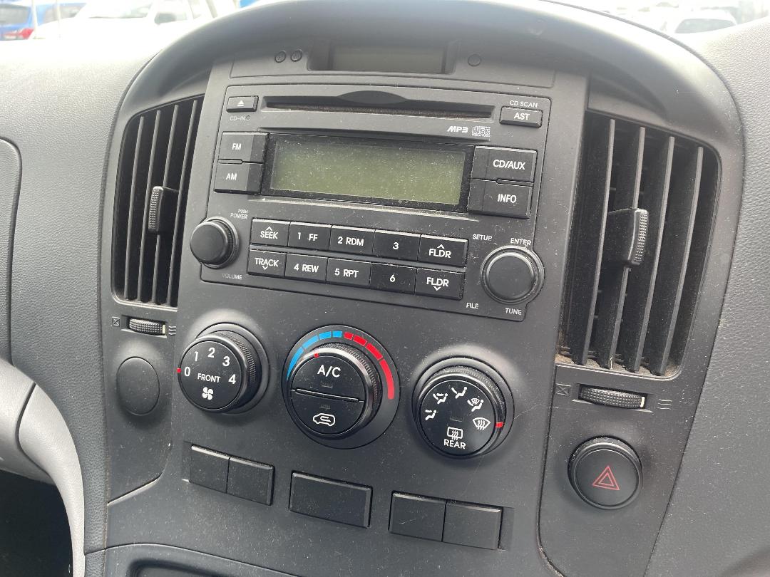 Photo '23' of Hyundai H1 Crdi S