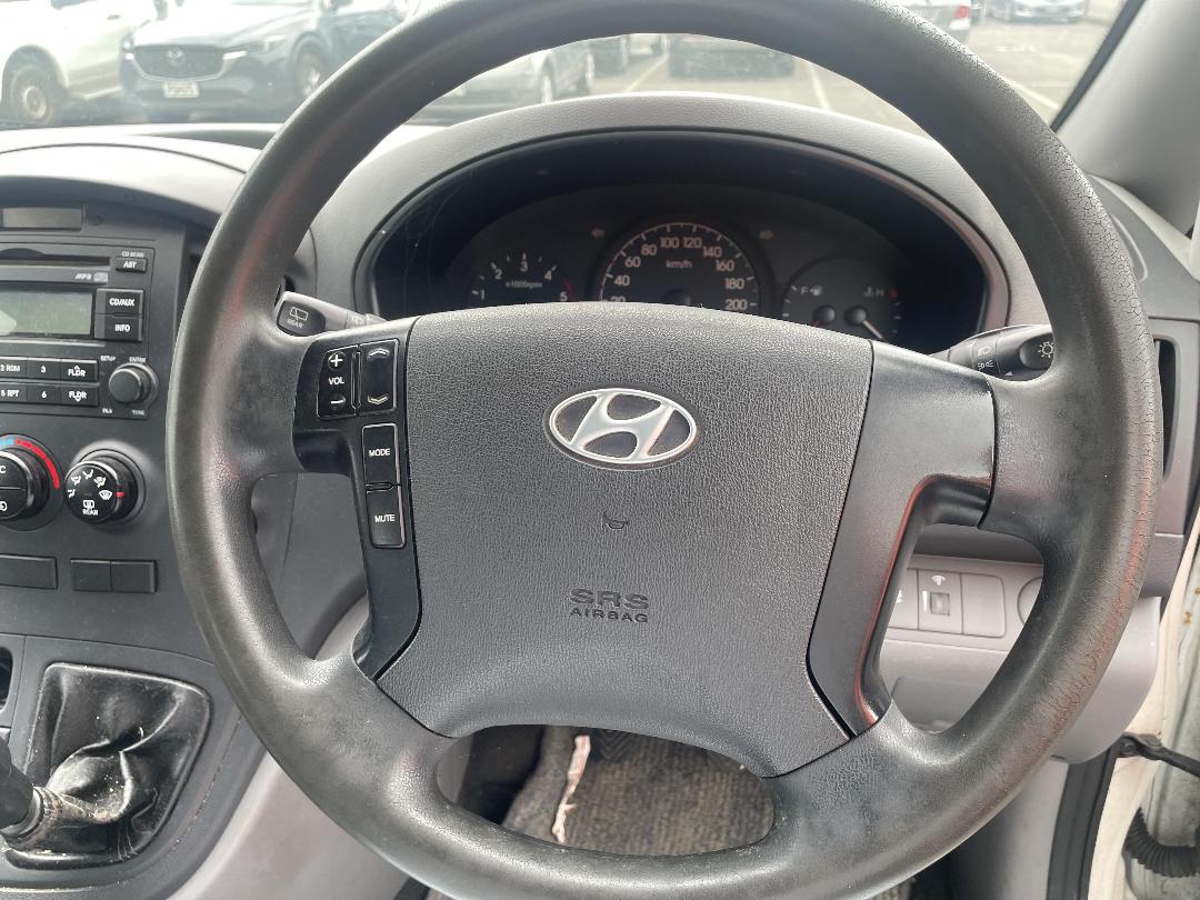 Photo '22' of Hyundai H1 Crdi S