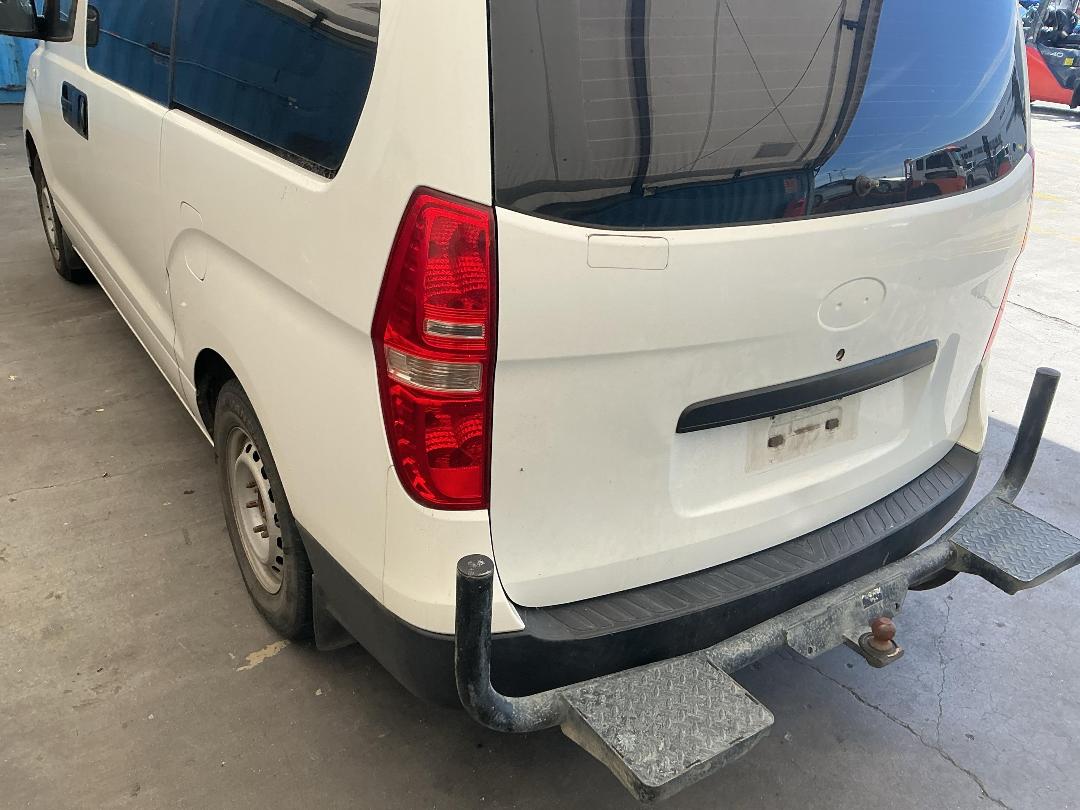 Photo '11' of Hyundai H1 Crdi S