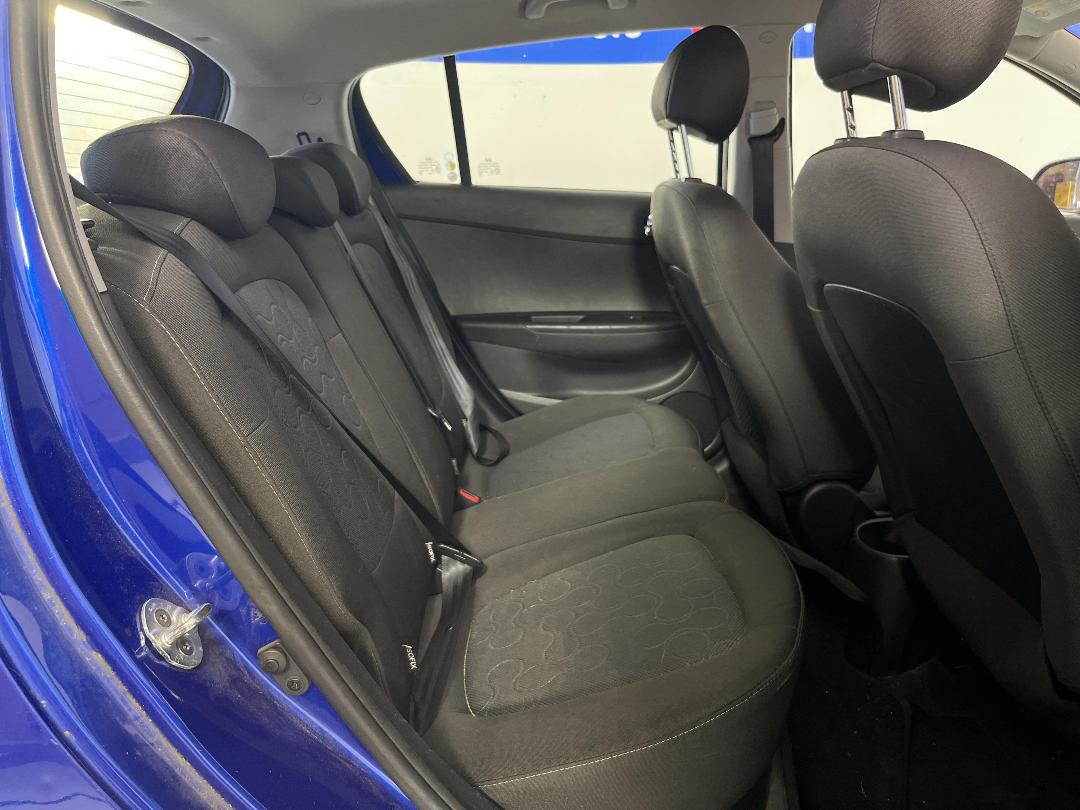 Photo '20' of Hyundai I20 Photo '20' of Hyundai I20