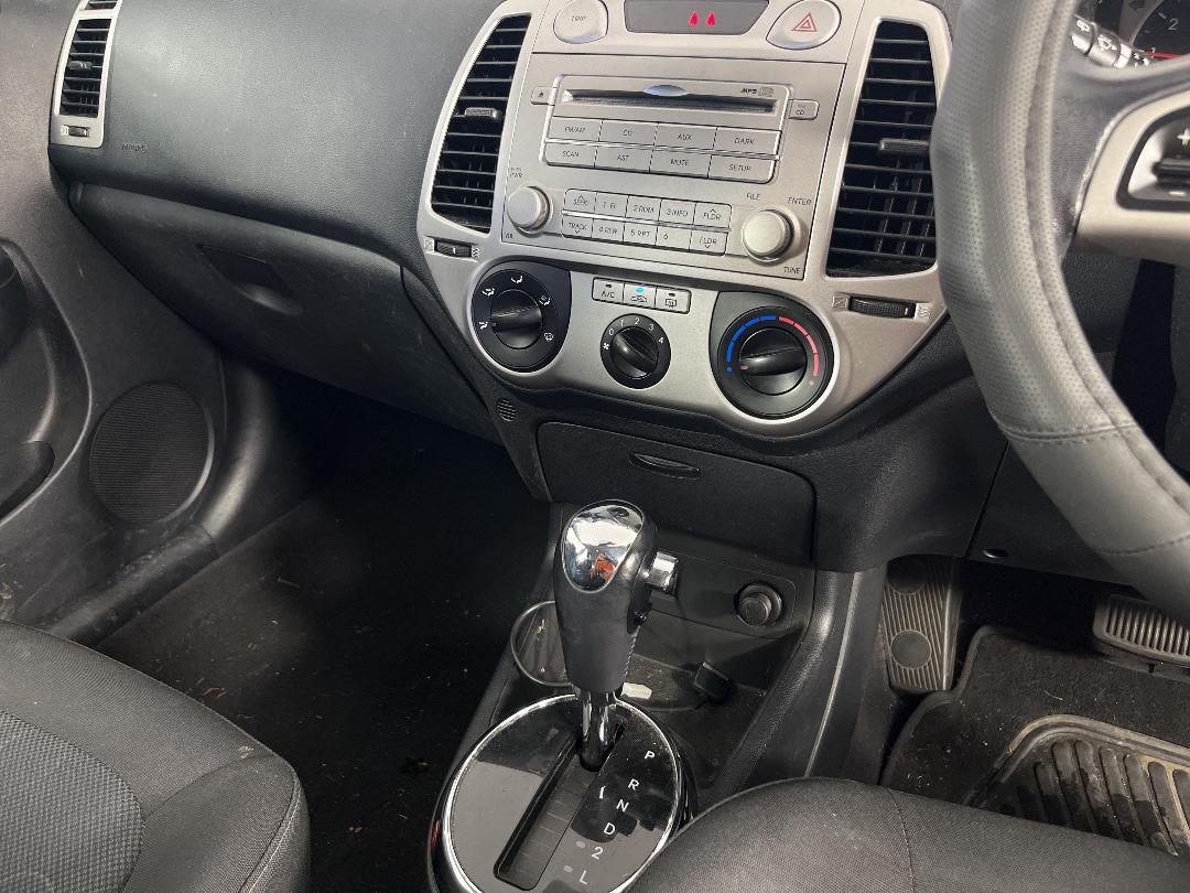 Photo '18' of Hyundai I20 Photo '18' of Hyundai I20