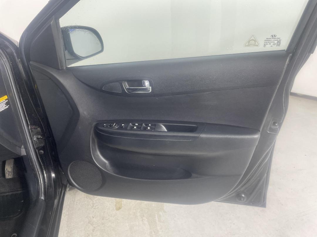 Photo '15' of Hyundai I20