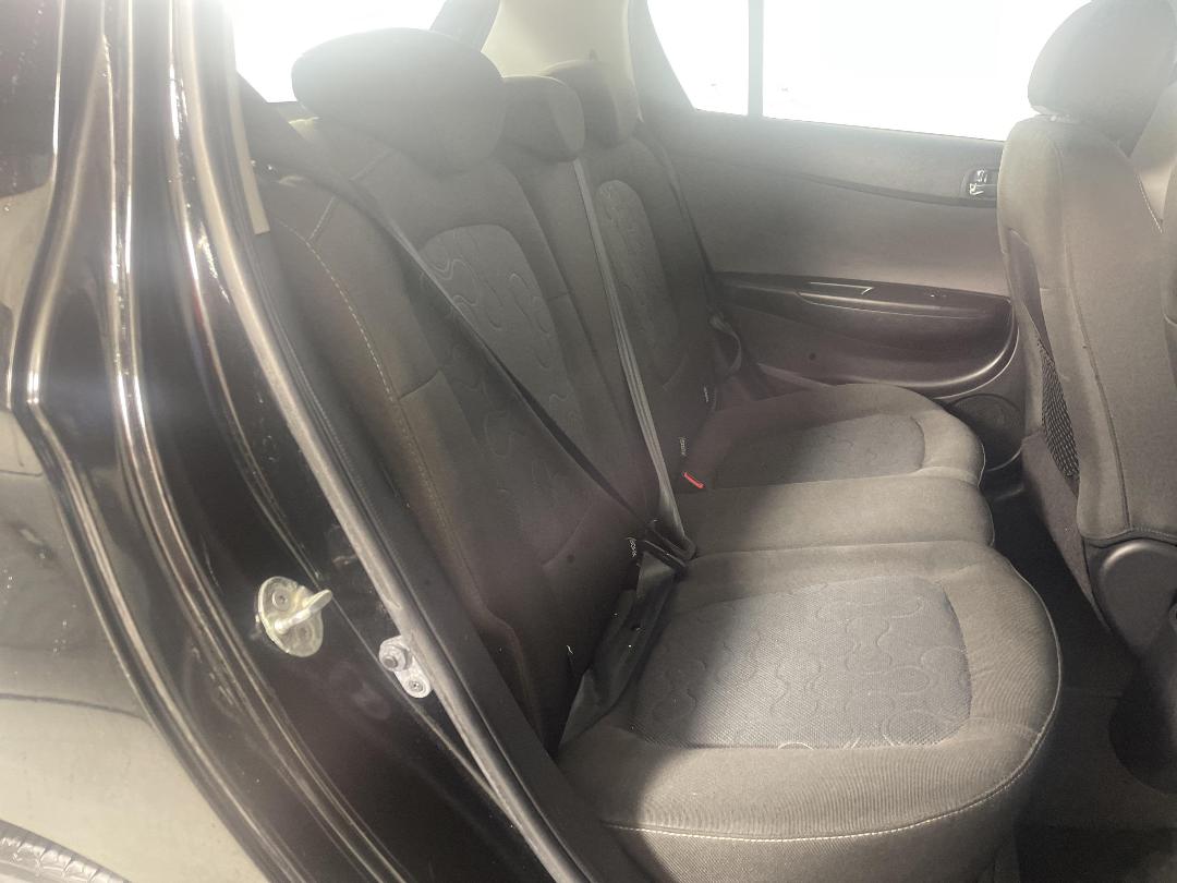 Photo '20' of Hyundai I20