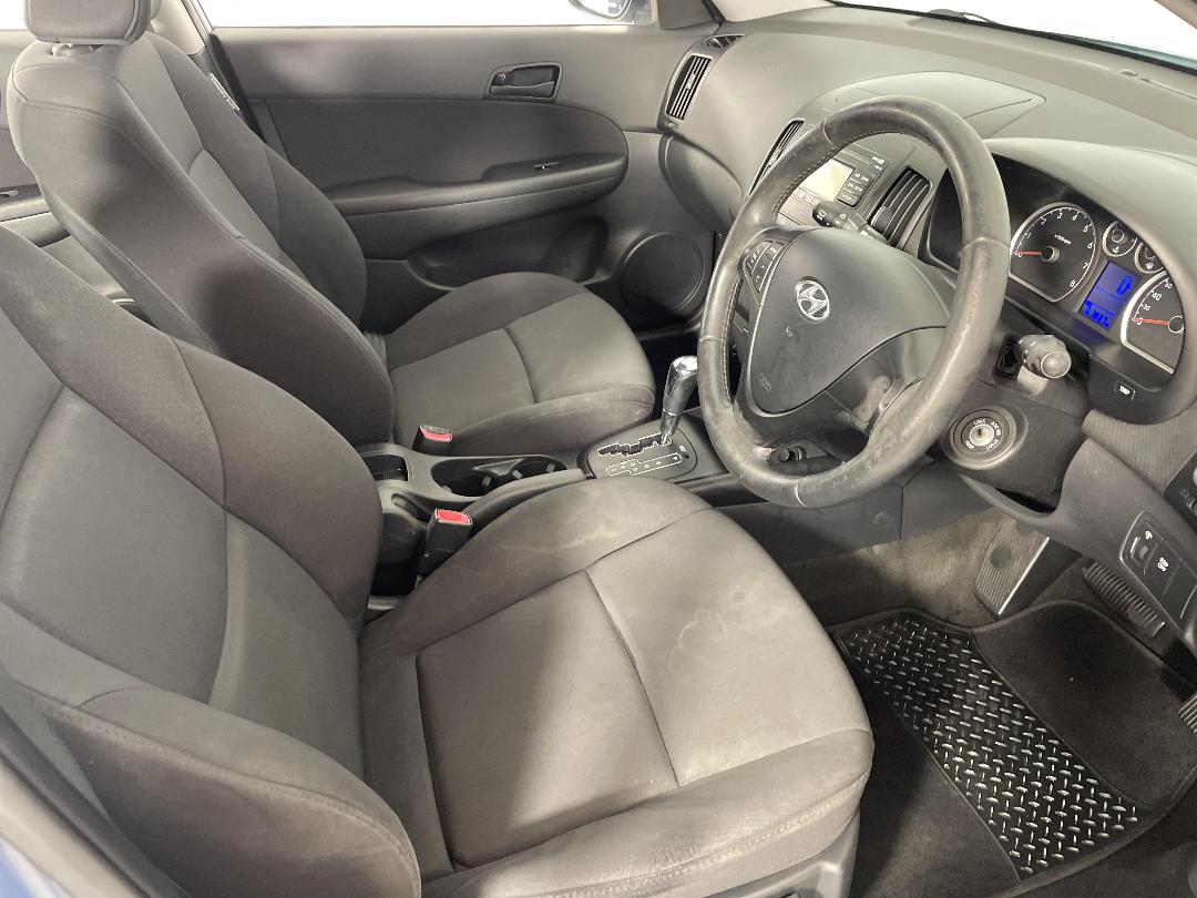 Photo '16' of Hyundai I30