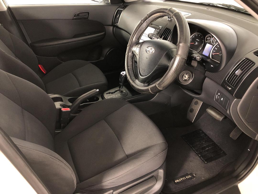 Photo '16' of Hyundai I30