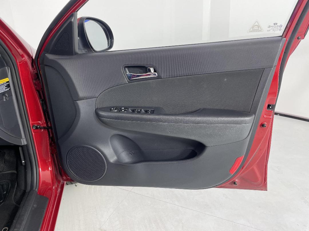 Photo '15' of Hyundai I30 Photo '15' of Hyundai I30