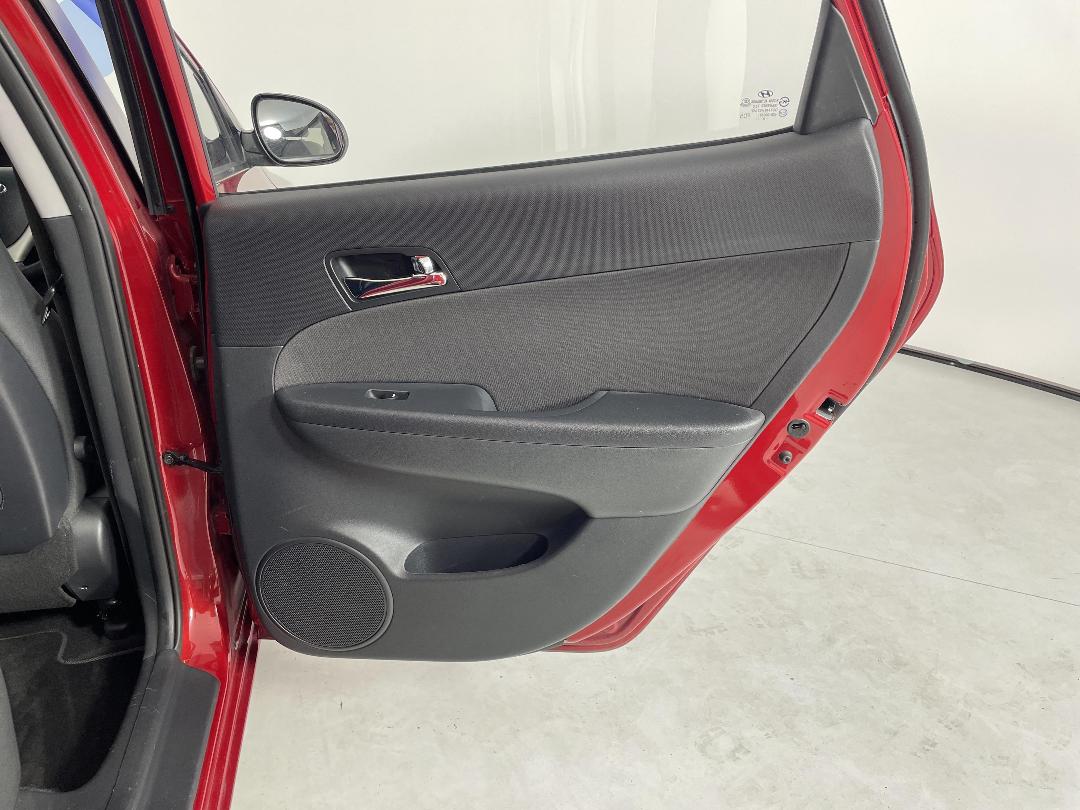 Photo '19' of Hyundai I30 Photo '19' of Hyundai I30