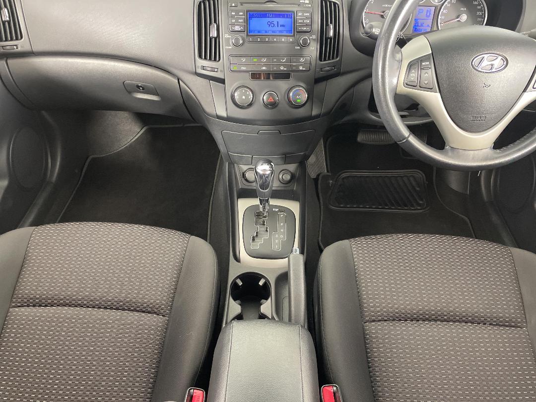 Photo '18' of Hyundai I30 Photo '18' of Hyundai I30