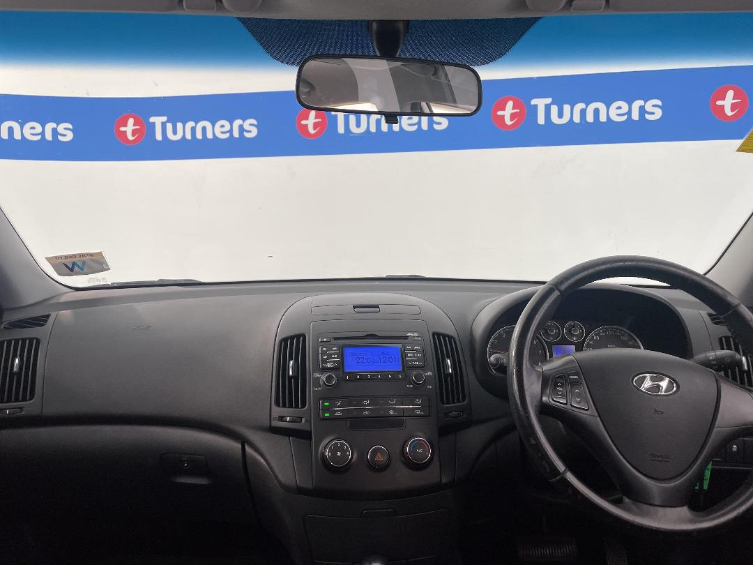 Photo '17' of Hyundai I30