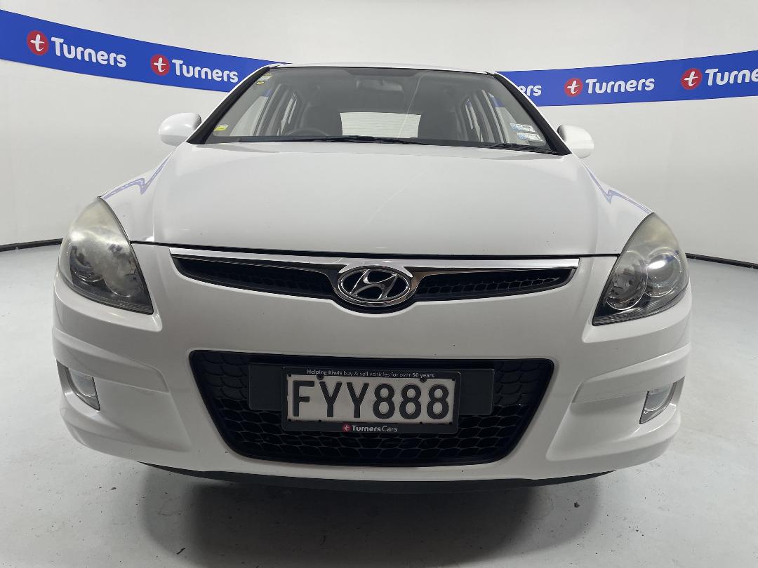 Photo '2' of Hyundai I30 Photo '2' of Hyundai I30