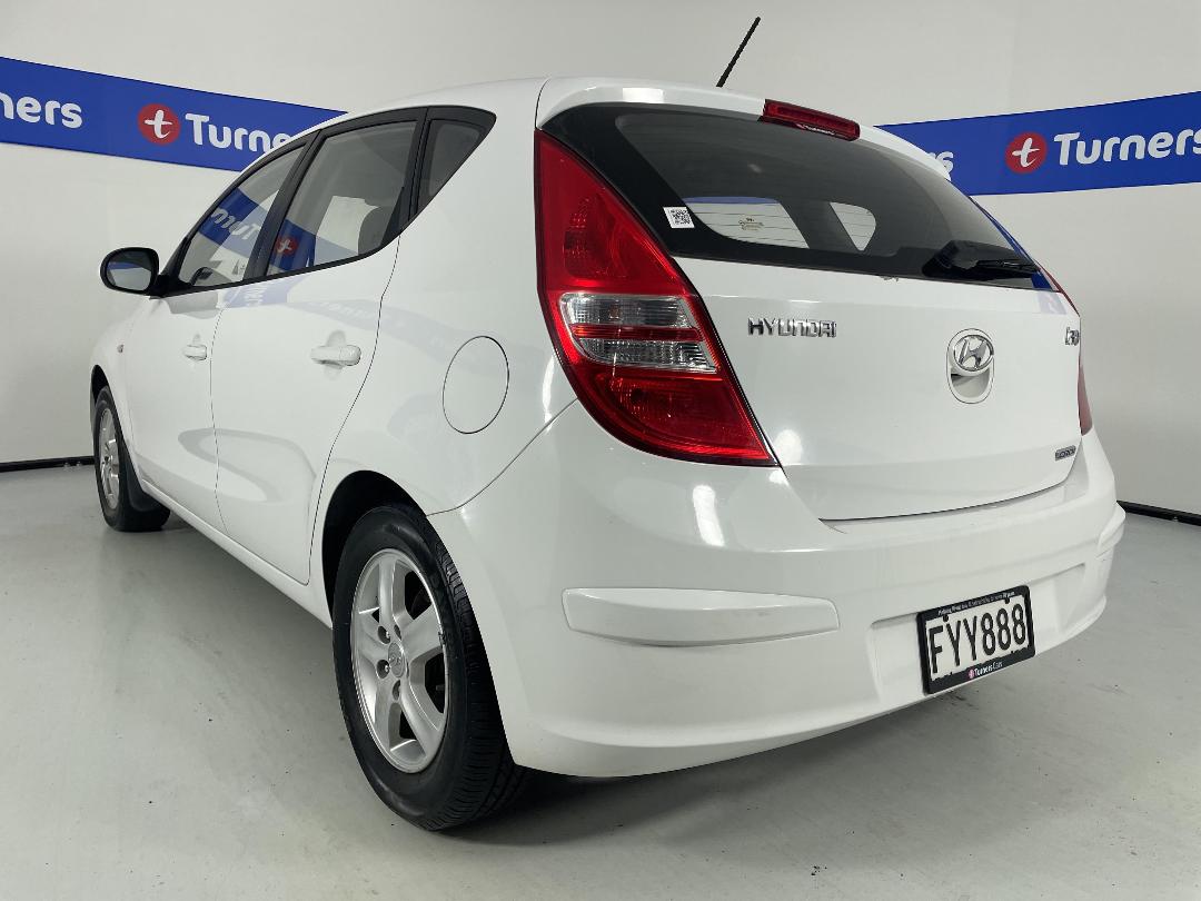 Photo '5' of Hyundai I30 Photo '5' of Hyundai I30