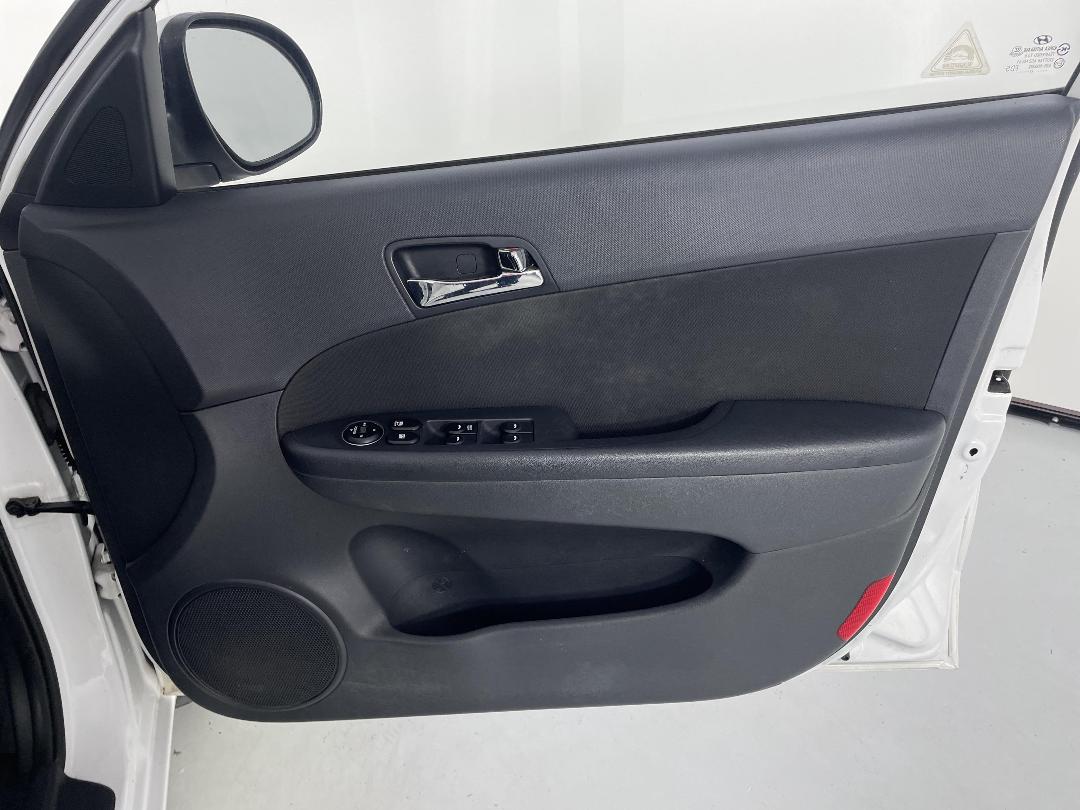 Photo '15' of Hyundai I30 Photo '15' of Hyundai I30