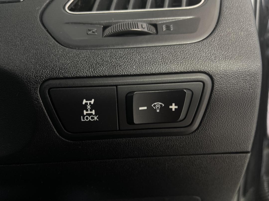 Photo '24' of Hyundai Ix35 Photo '24' of Hyundai Ix35