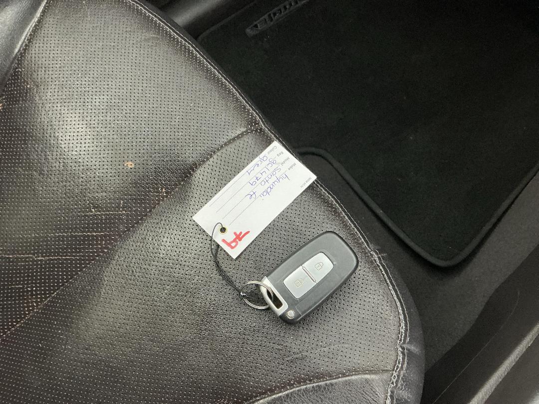 Photo '22' of Hyundai Santa FE Photo '22' of Hyundai Santa FE